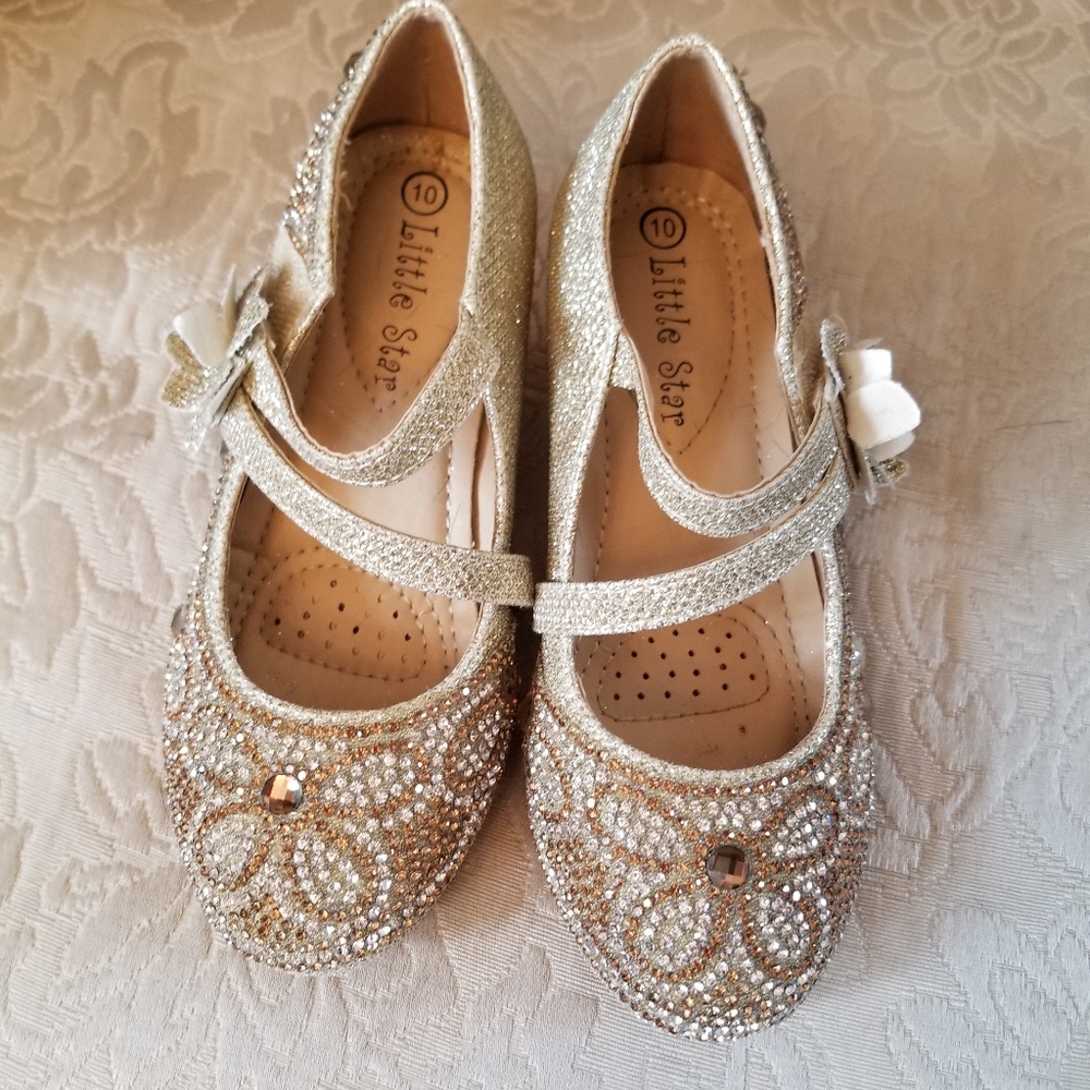 Gold rhinestone dress shoes